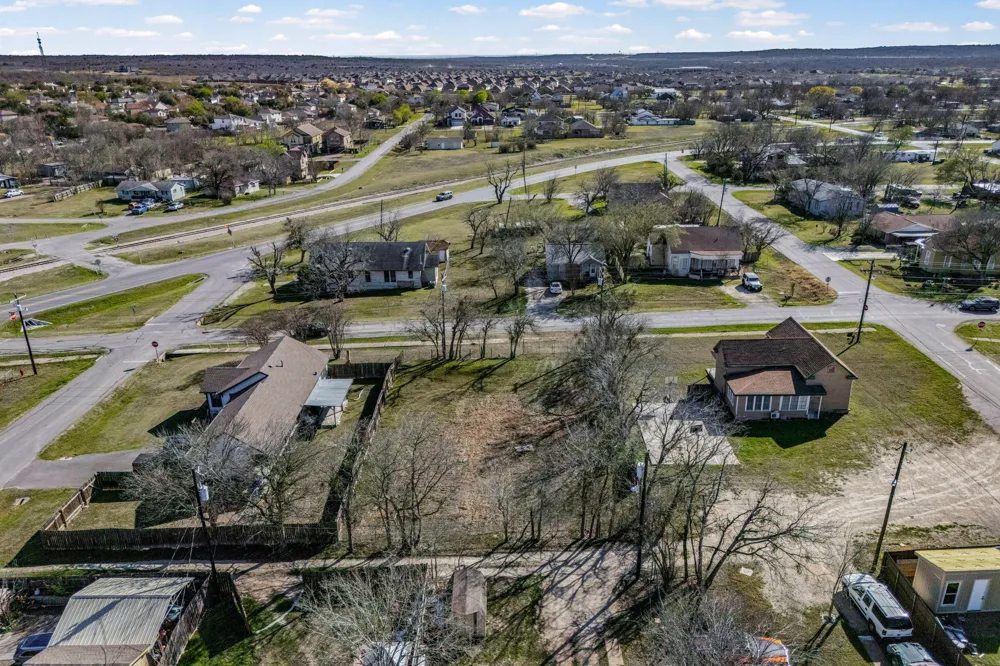 Eggleston Street Manor, TX 78653