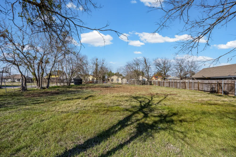 Eggleston Street Manor, TX 78653