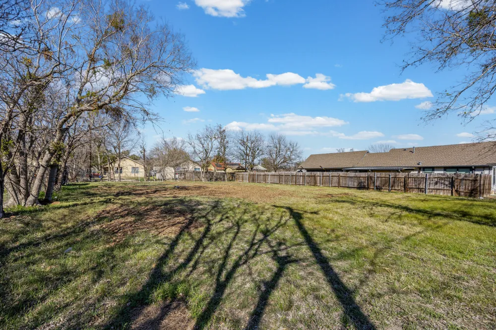 Eggleston Street Manor, TX 78653