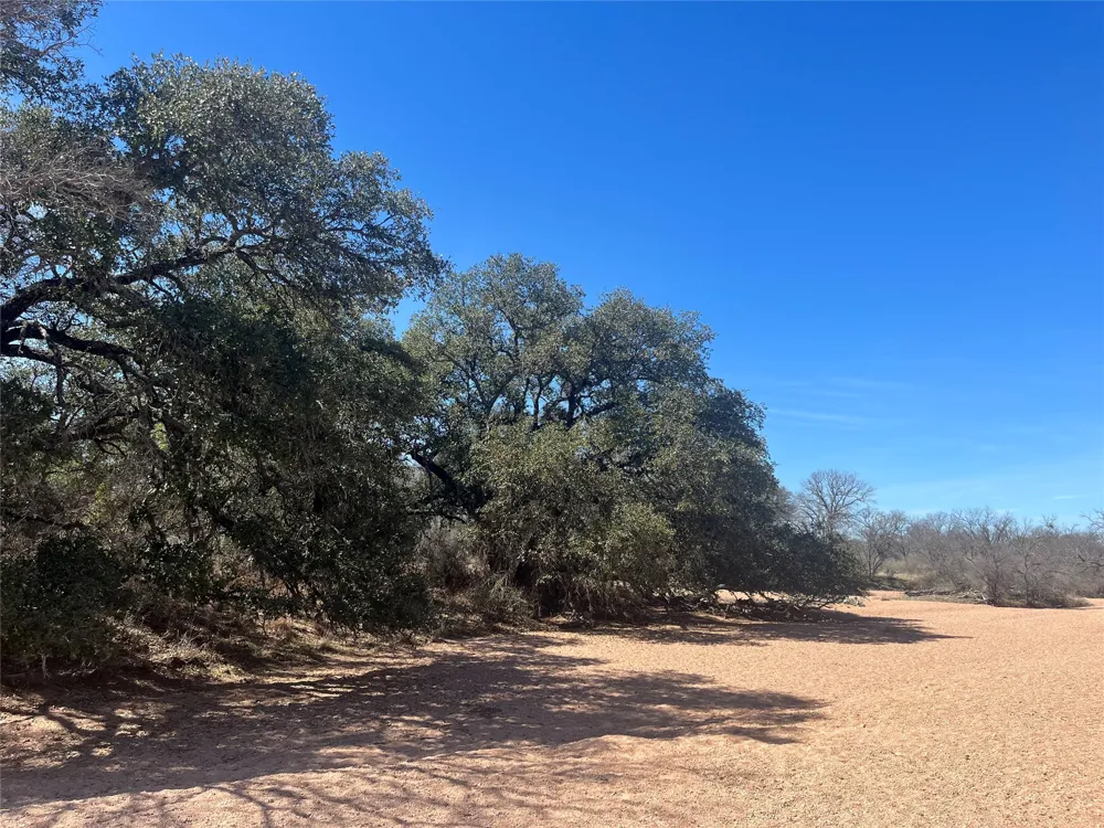 RR 152 Llano, TX 78643