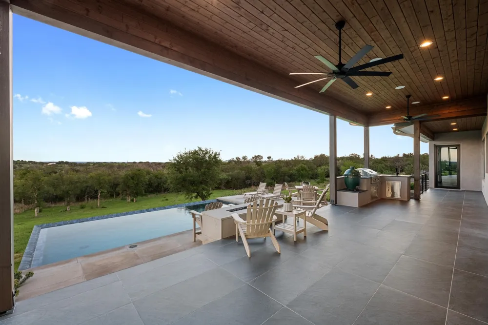 111 Rock N Robyn Trail Horseshoe Bay, TX 78657