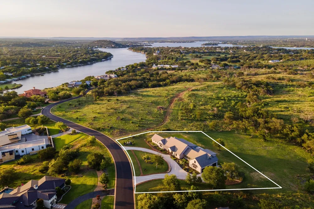 111 Rock N Robyn Trail Horseshoe Bay, TX 78657