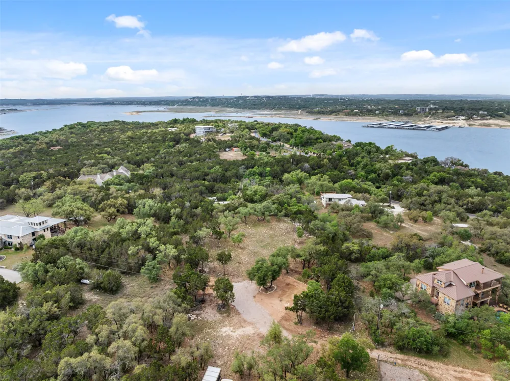 15901 Buddy Avenue Volente, TX 78641
