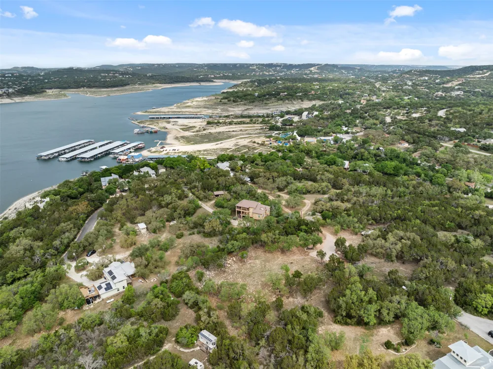 15901 Buddy Avenue Volente, TX 78641