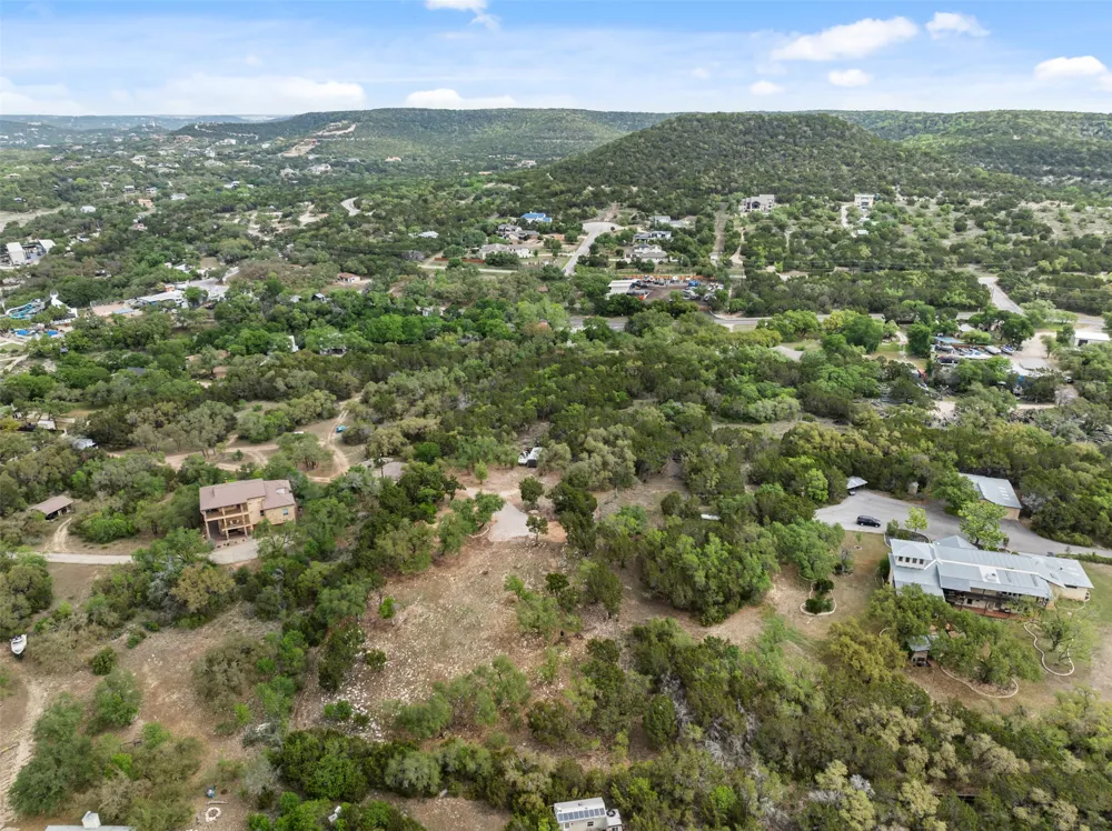15901 Buddy Avenue Volente, TX 78641