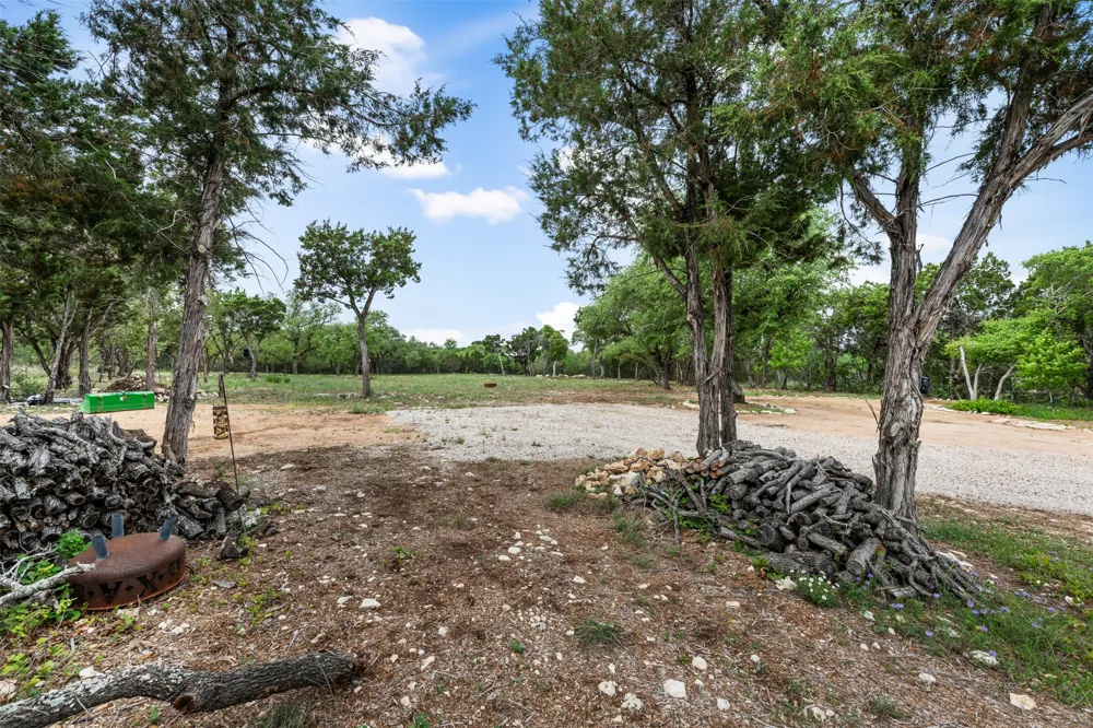 15901 Buddy Avenue Volente, TX 78641