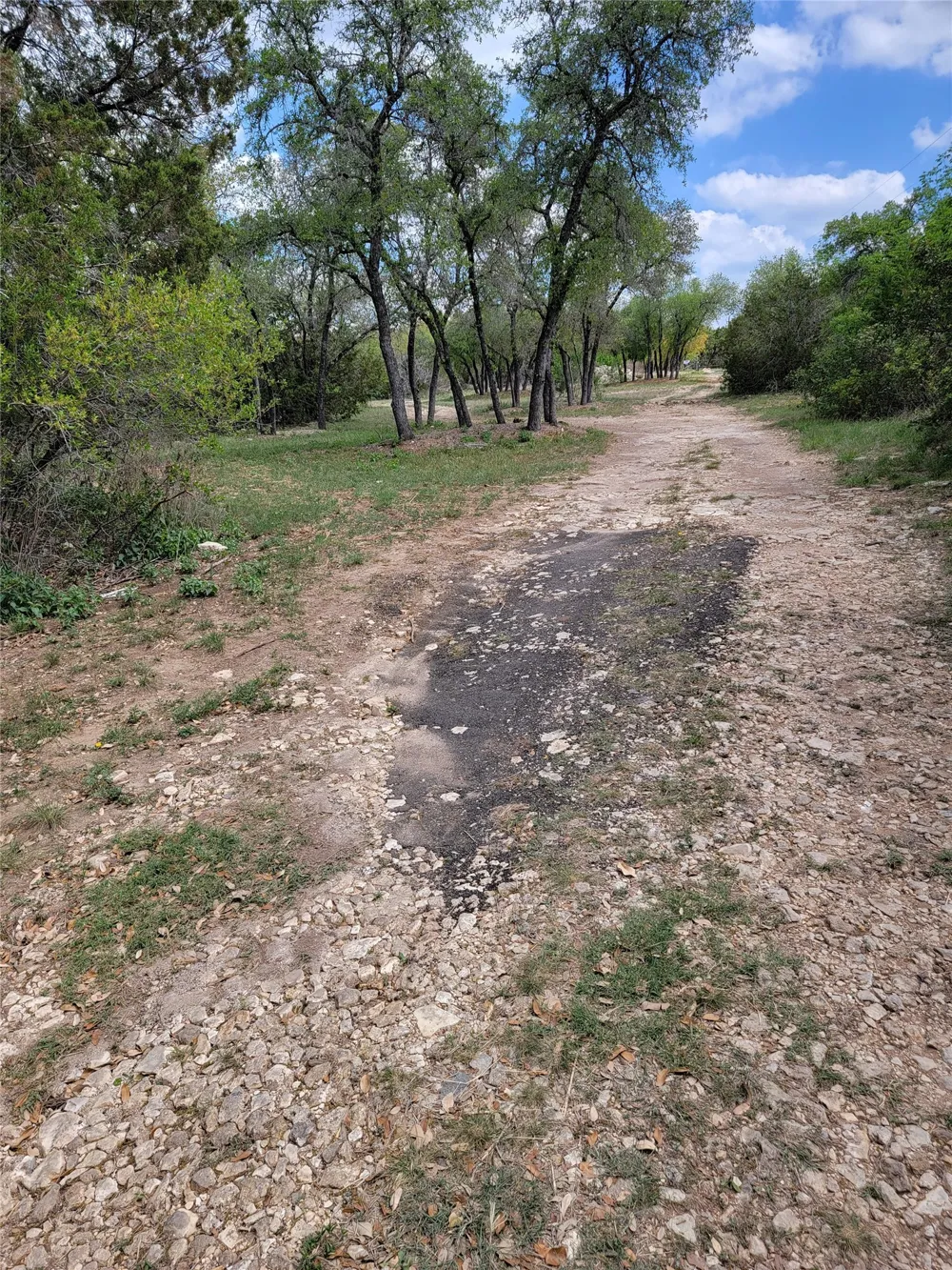 15901 Buddy Avenue Volente, TX 78641