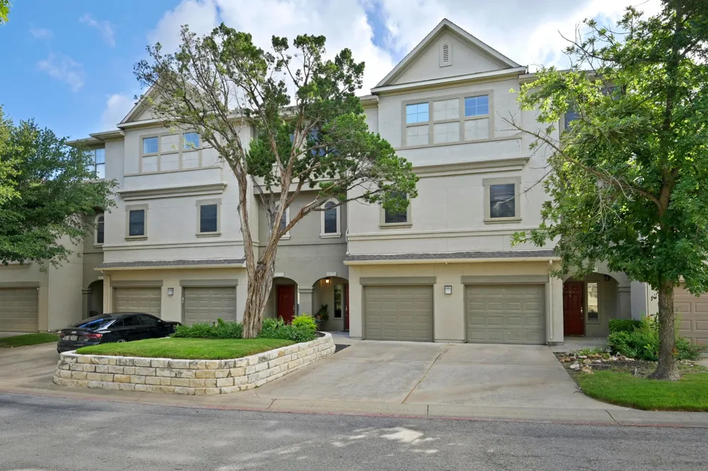 11203 Ranch Road 2222 #1104 Austin, TX 78730