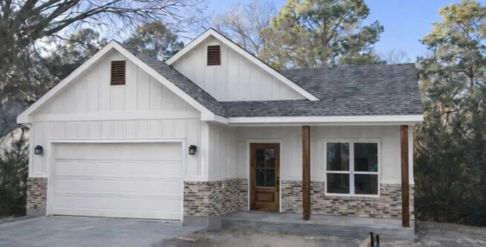 104 Pony Grass Lane Bastrop, TX 78602