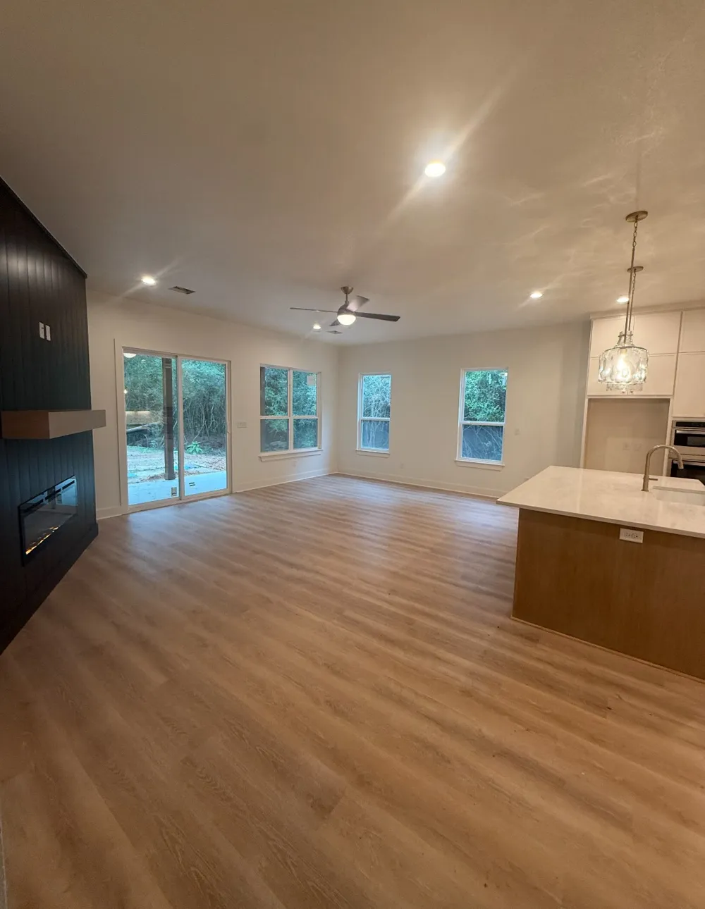 104 Pony Grass Lane Bastrop, TX 78602