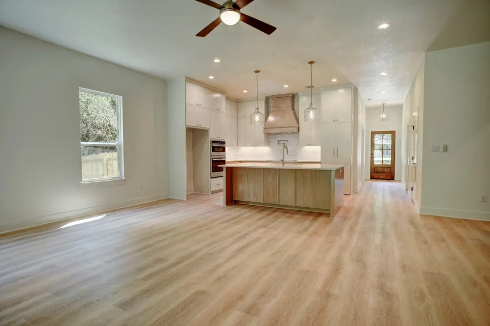 104 Pony Grass Lane Bastrop, TX 78602