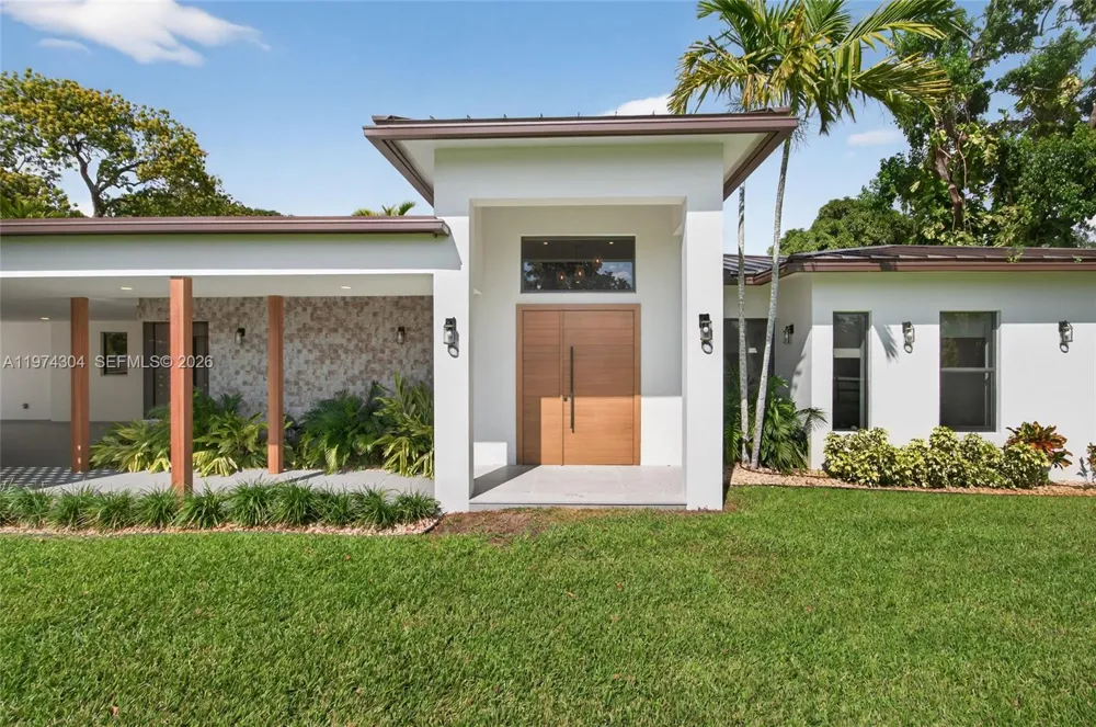 14401 W Palomino Dr Southwest Ranches, FL 33330