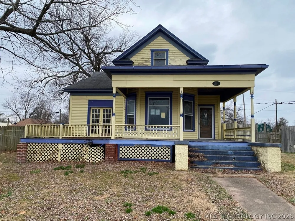 4 E STREET SW Miami, OK 74354