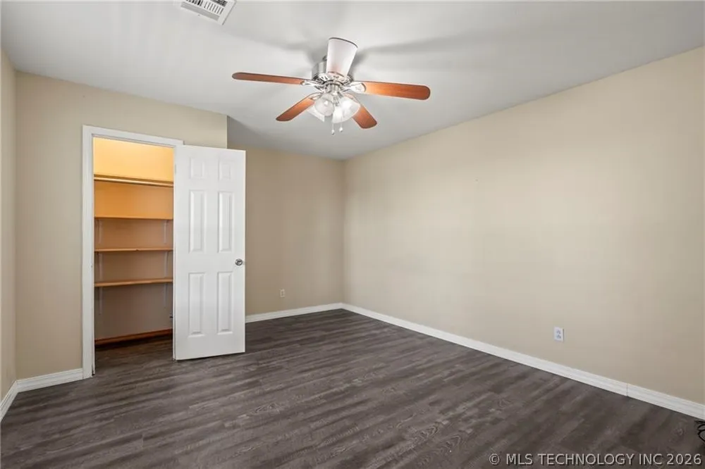 23586 116 Highway Colcord, OK 74338