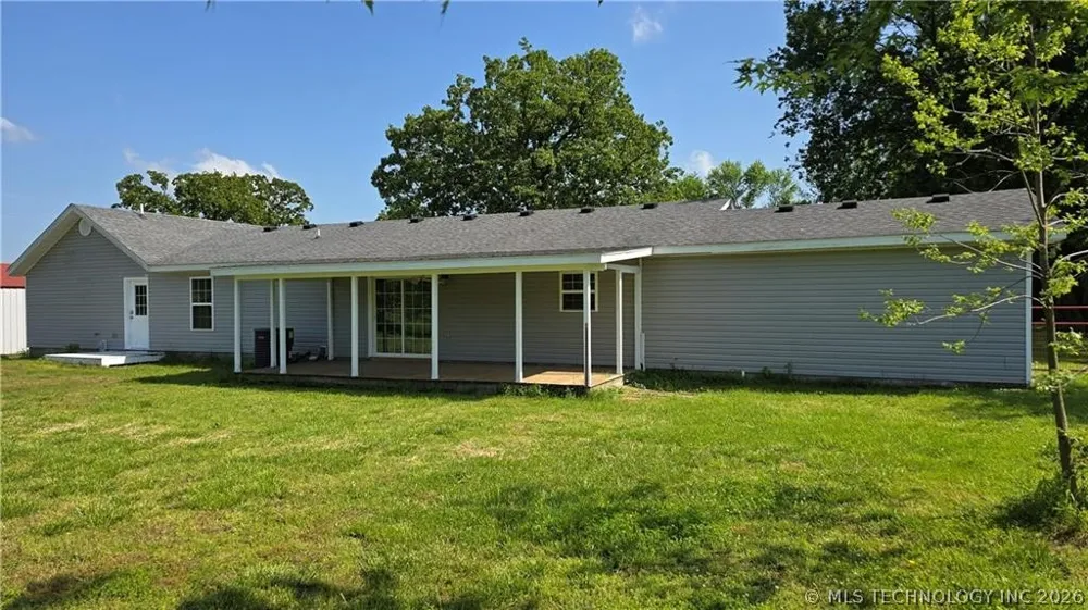 23586 116 Highway Colcord, OK 74338