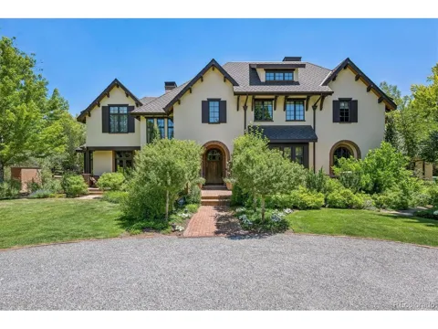 4 Vista Road