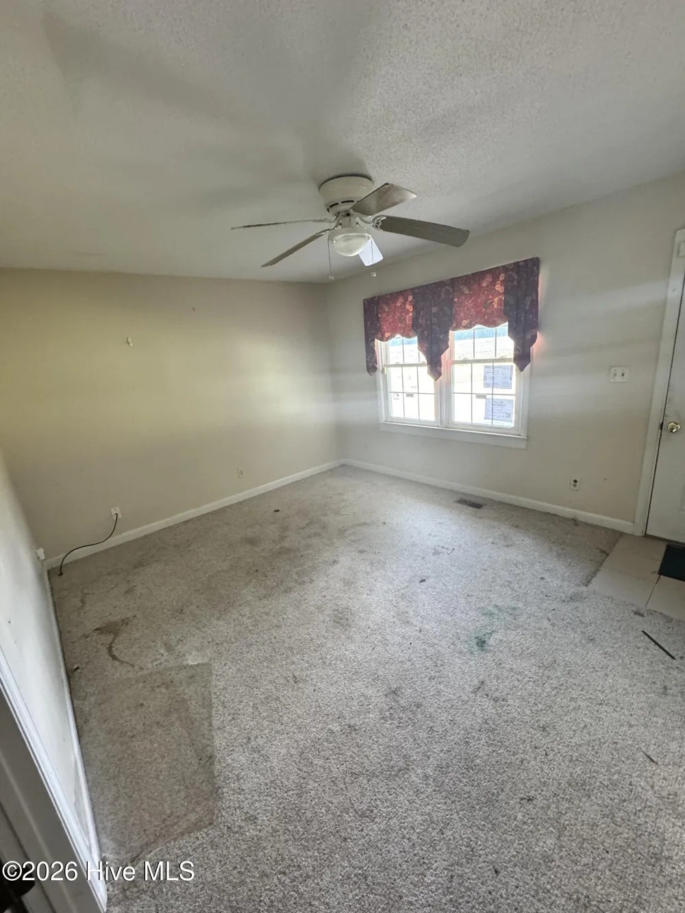 165 Shaw Road Wallace, NC 28466