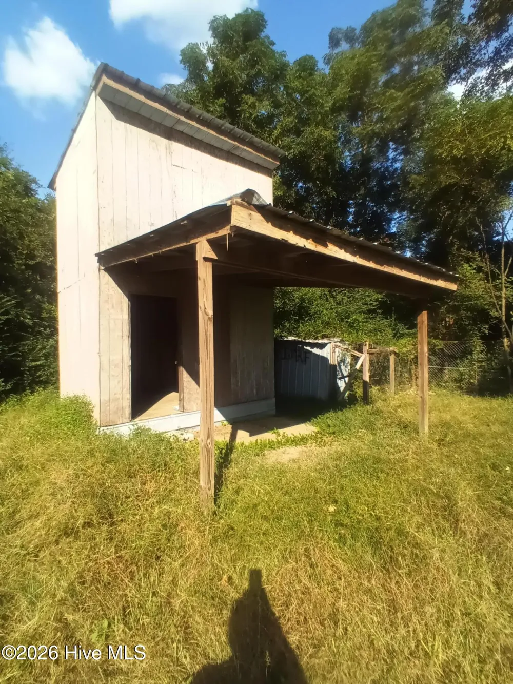 165 Shaw Road Wallace, NC 28466