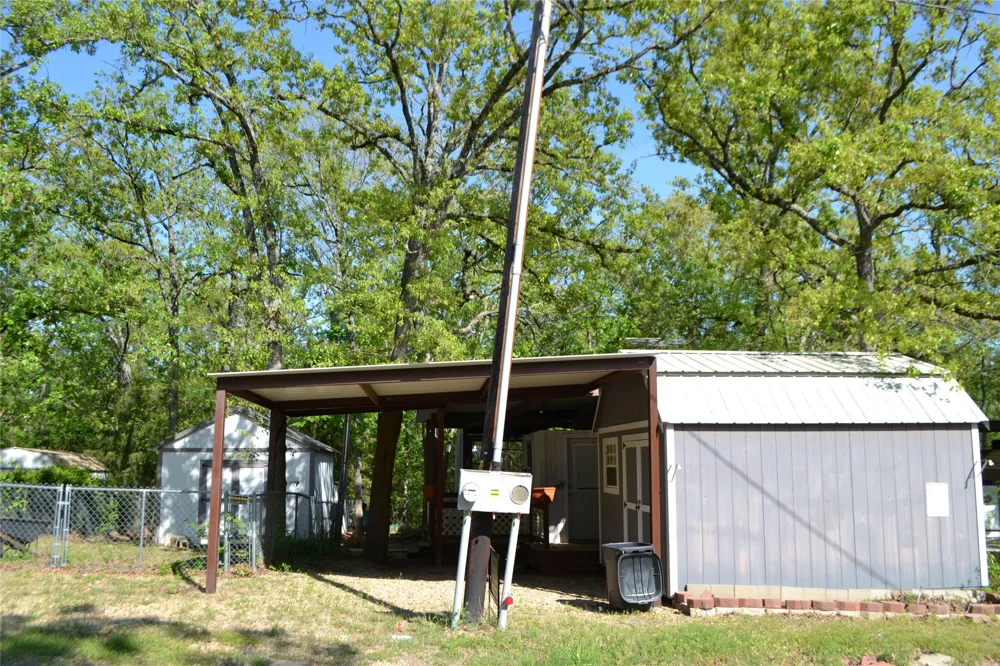 Private Road 5800 Yantis, TX 75497