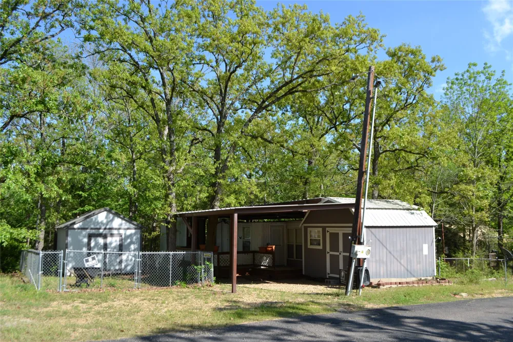 Private Road 5800 Yantis, TX 75497