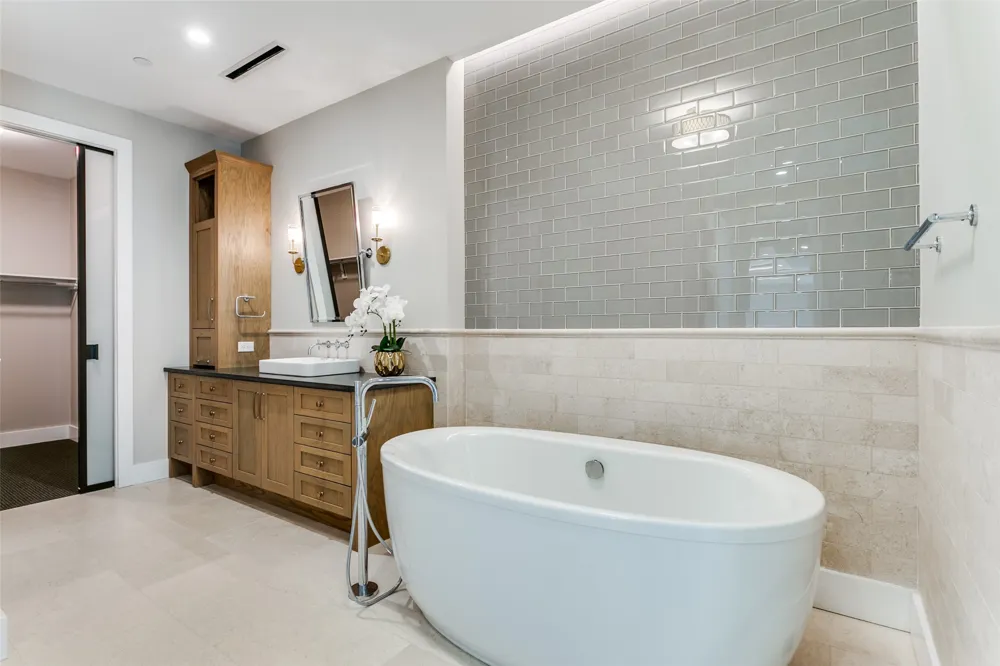 350 Central Avenue #206 Southlake, TX 76092