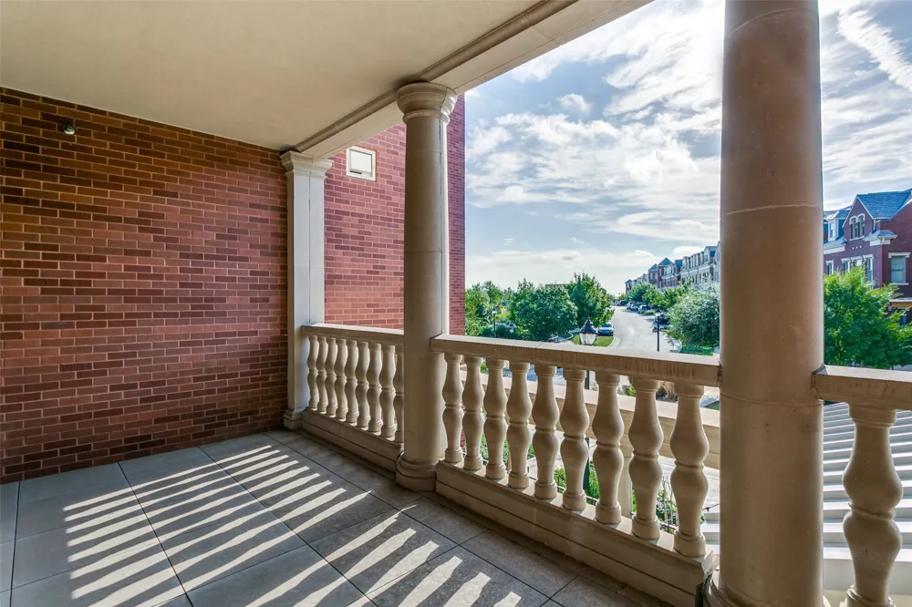 350 Central Avenue #206 Southlake, TX 76092