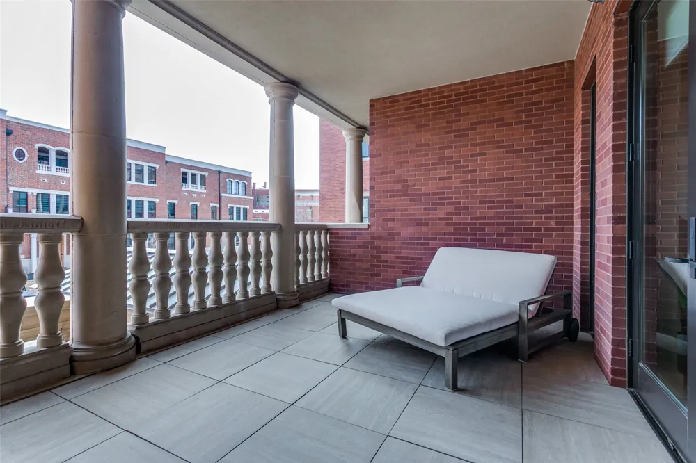 350 Central Avenue #206 Southlake, TX 76092