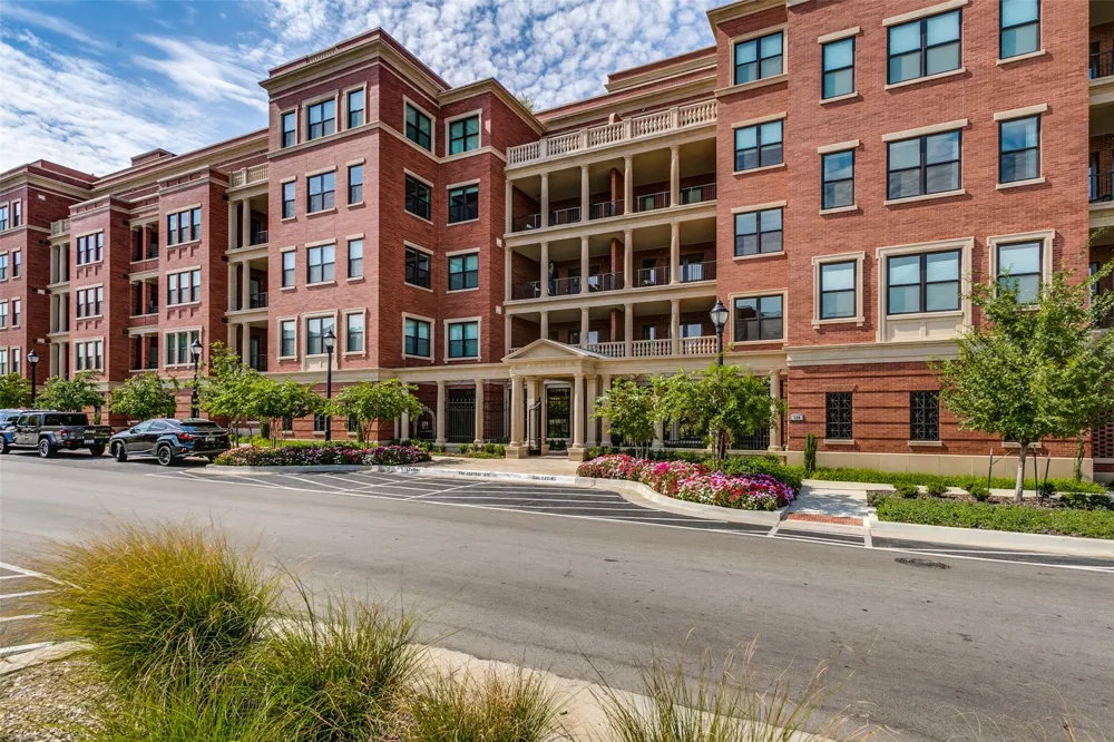 350 Central Avenue #206 Southlake, TX 76092