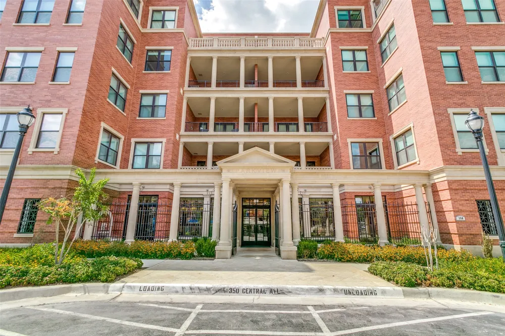 350 Central Avenue #206 Southlake, TX 76092