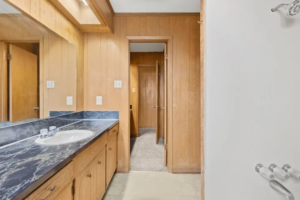 706 S Manson Street Wolfe City, TX 75496