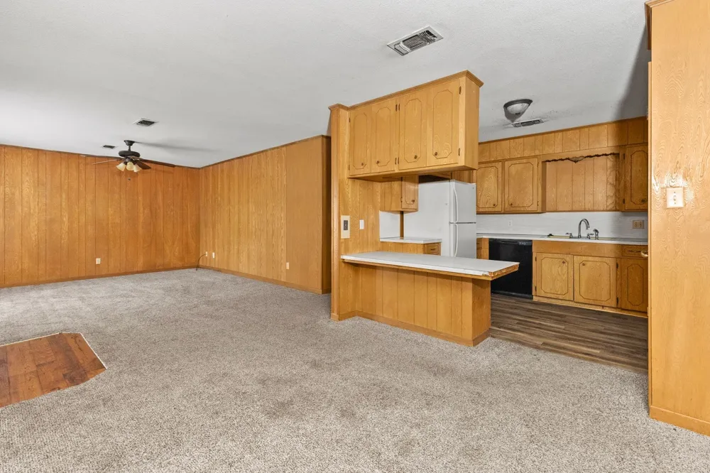 706 S Manson Street Wolfe City, TX 75496