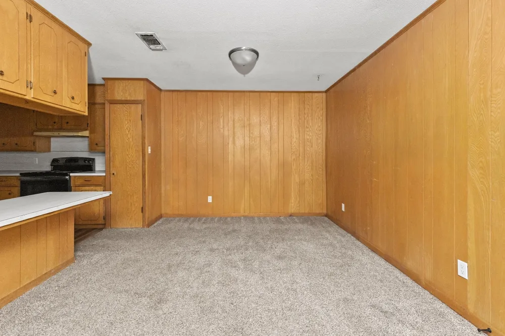 706 S Manson Street Wolfe City, TX 75496