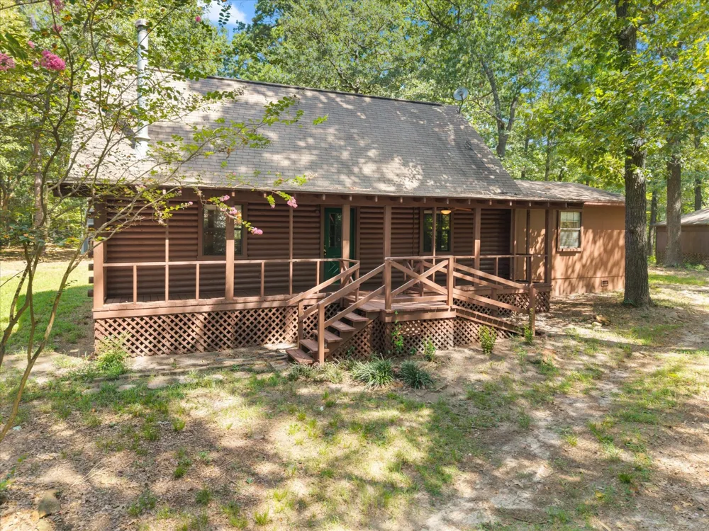 229 County Road 4554 Winnsboro, TX 75494