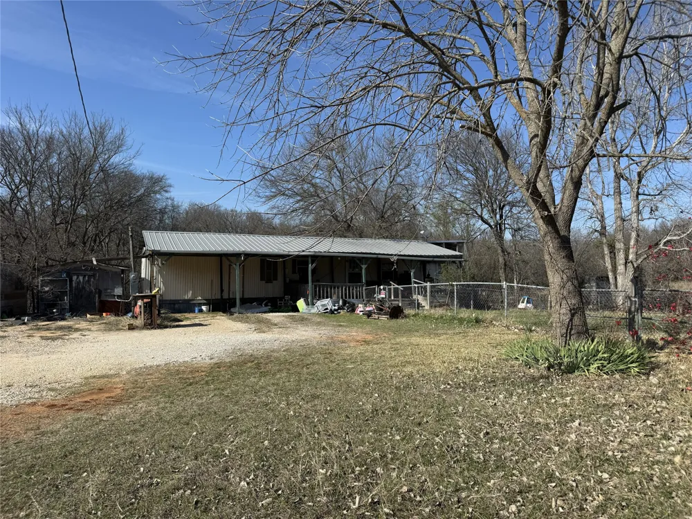 1161 Davis Court Rio Vista, TX 76093