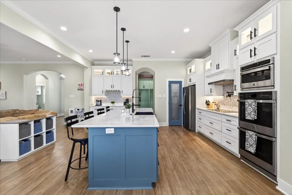 107 Oakbend Trail Mabank, TX 75147