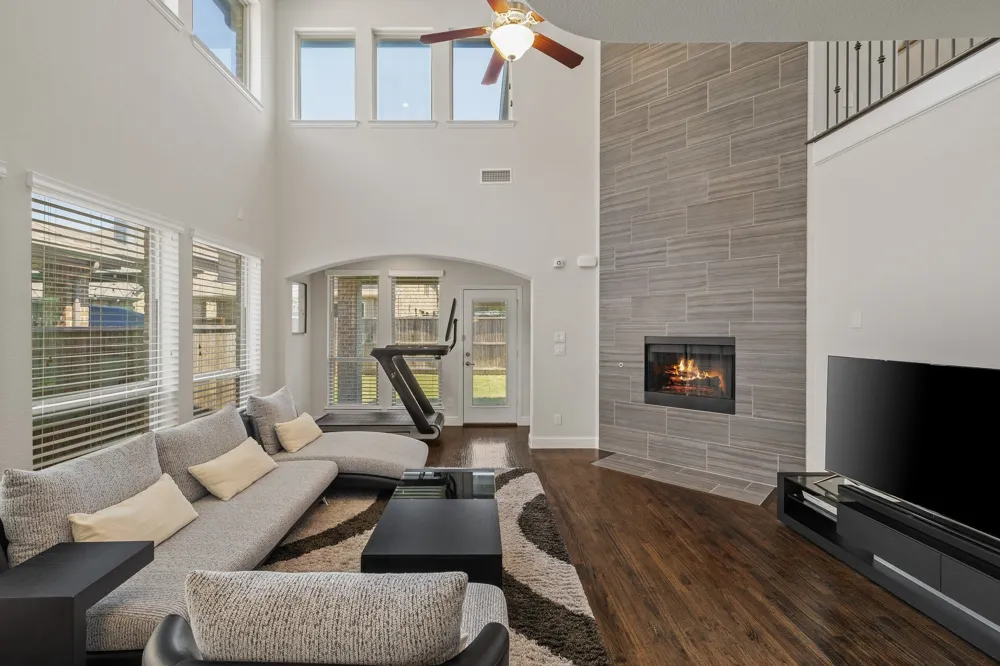409 Palamedes Street Lewisville, TX 75056