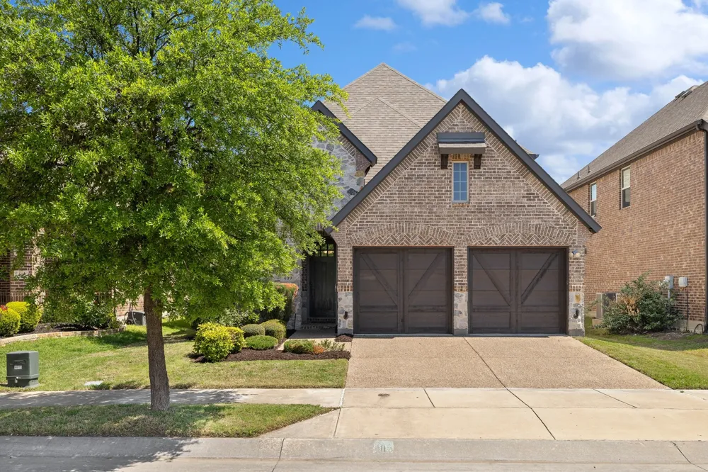 409 Palamedes Street Lewisville, TX 75056