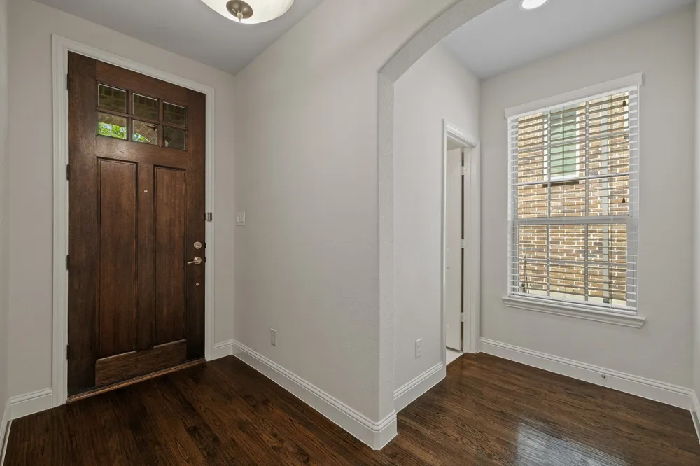 409 Palamedes Street Lewisville, TX 75056