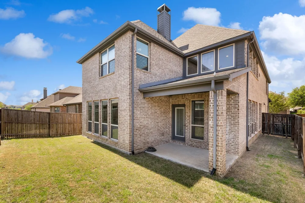 409 Palamedes Street Lewisville, TX 75056