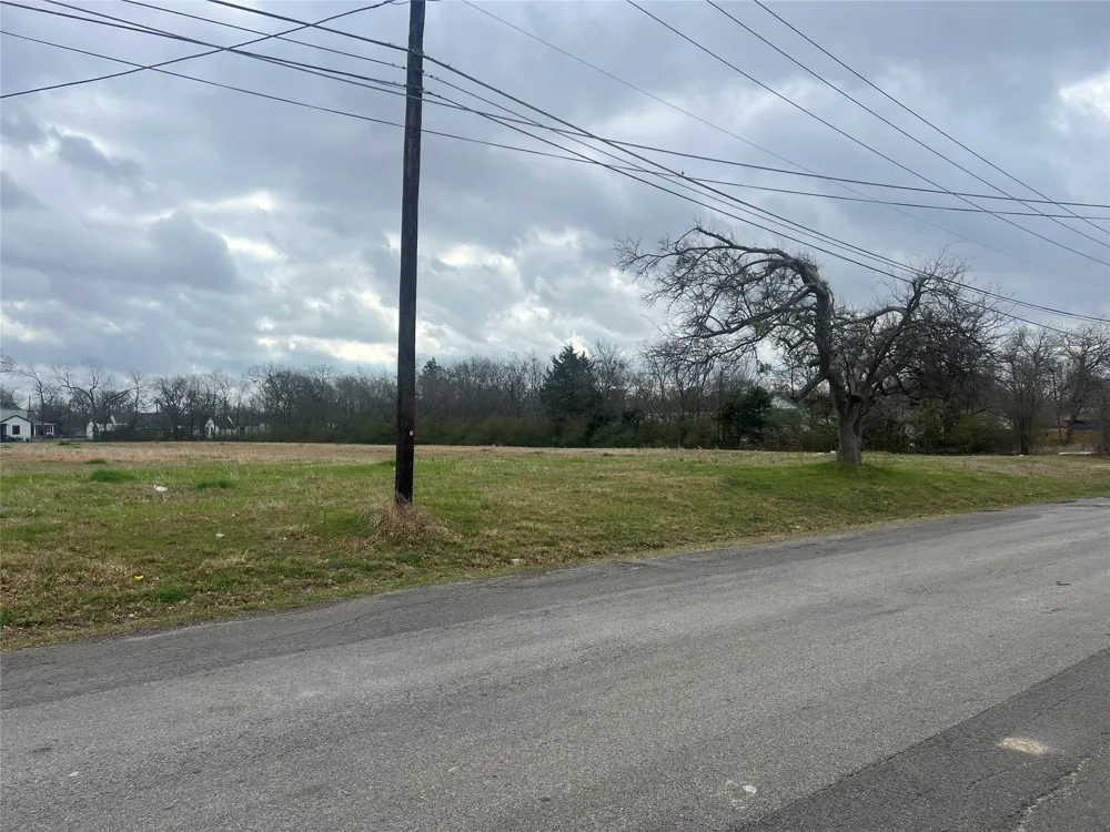 Albert Broadfoot Street Bonham, TX 75418