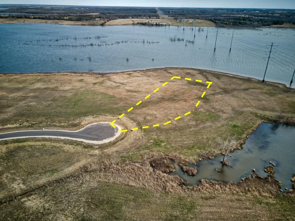 27 Crystal Cove Dodd City, TX 75438