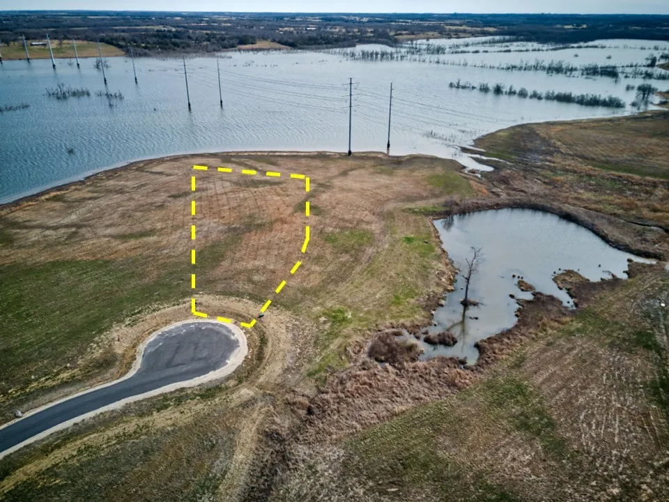 27 Crystal Cove Dodd City, TX 75438