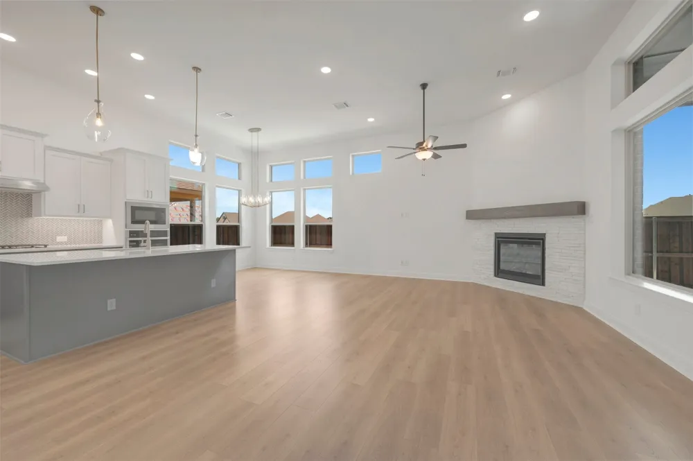 4725 Boyds Branch Drive Arlington, TX 76005