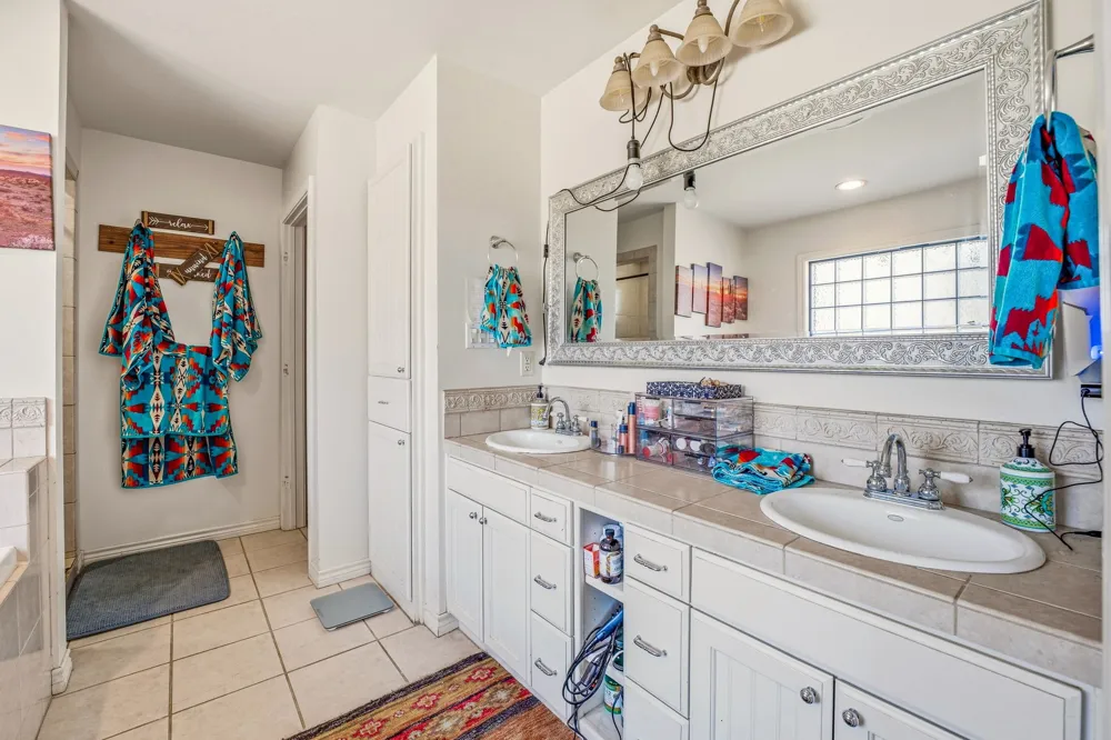6363 E Fm 1188 Bluff Dale, TX 76433
