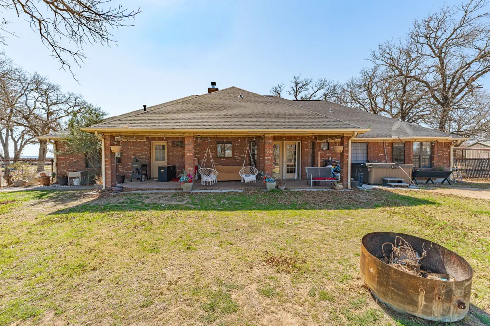 6363 E Fm 1188 Bluff Dale, TX 76433