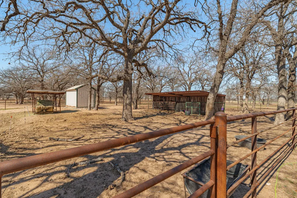 6363 E Fm 1188 Bluff Dale, TX 76433