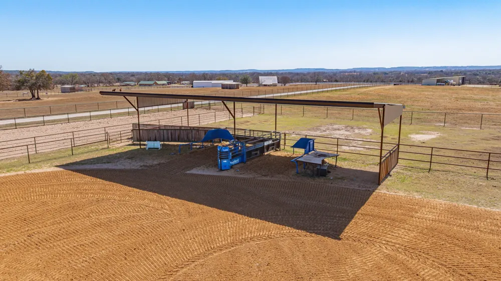 6363 E Fm 1188 Bluff Dale, TX 76433