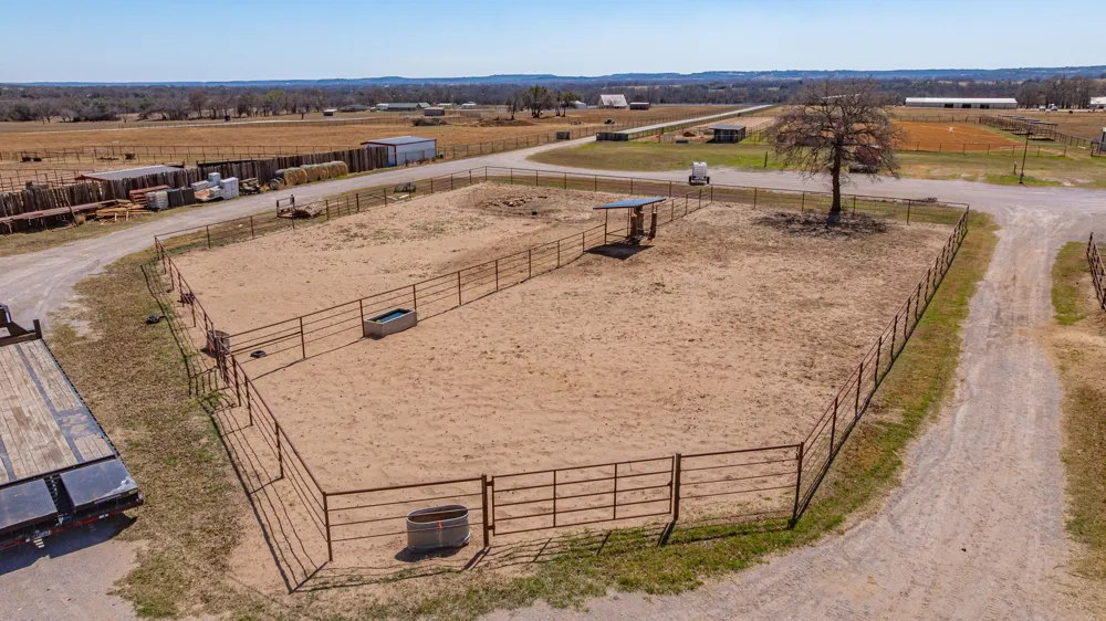 6363 E Fm 1188 Bluff Dale, TX 76433