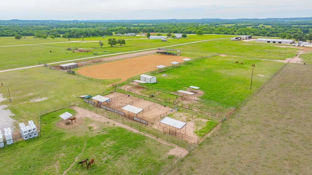 6363 E Fm 1188 Bluff Dale, TX 76433