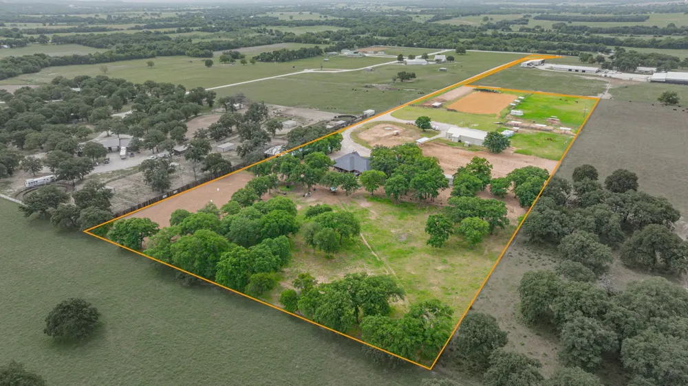 6363 E Fm 1188 Bluff Dale, TX 76433